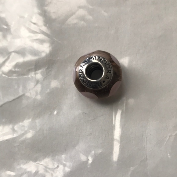 Pandora pink hearts murano glass bead - Picture 3 of 4